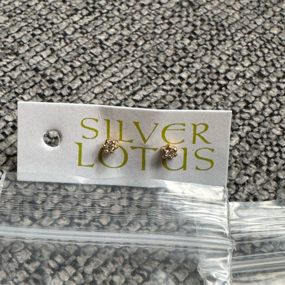 GOLD PLATED JEWELLERY BUNDLE - Picture 2 of 7